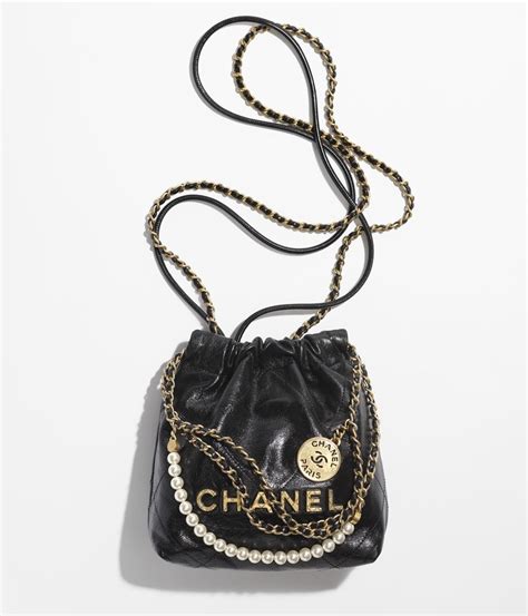 chanel 22 mini 珍珠|CHANEL 22 Mini Handbag.